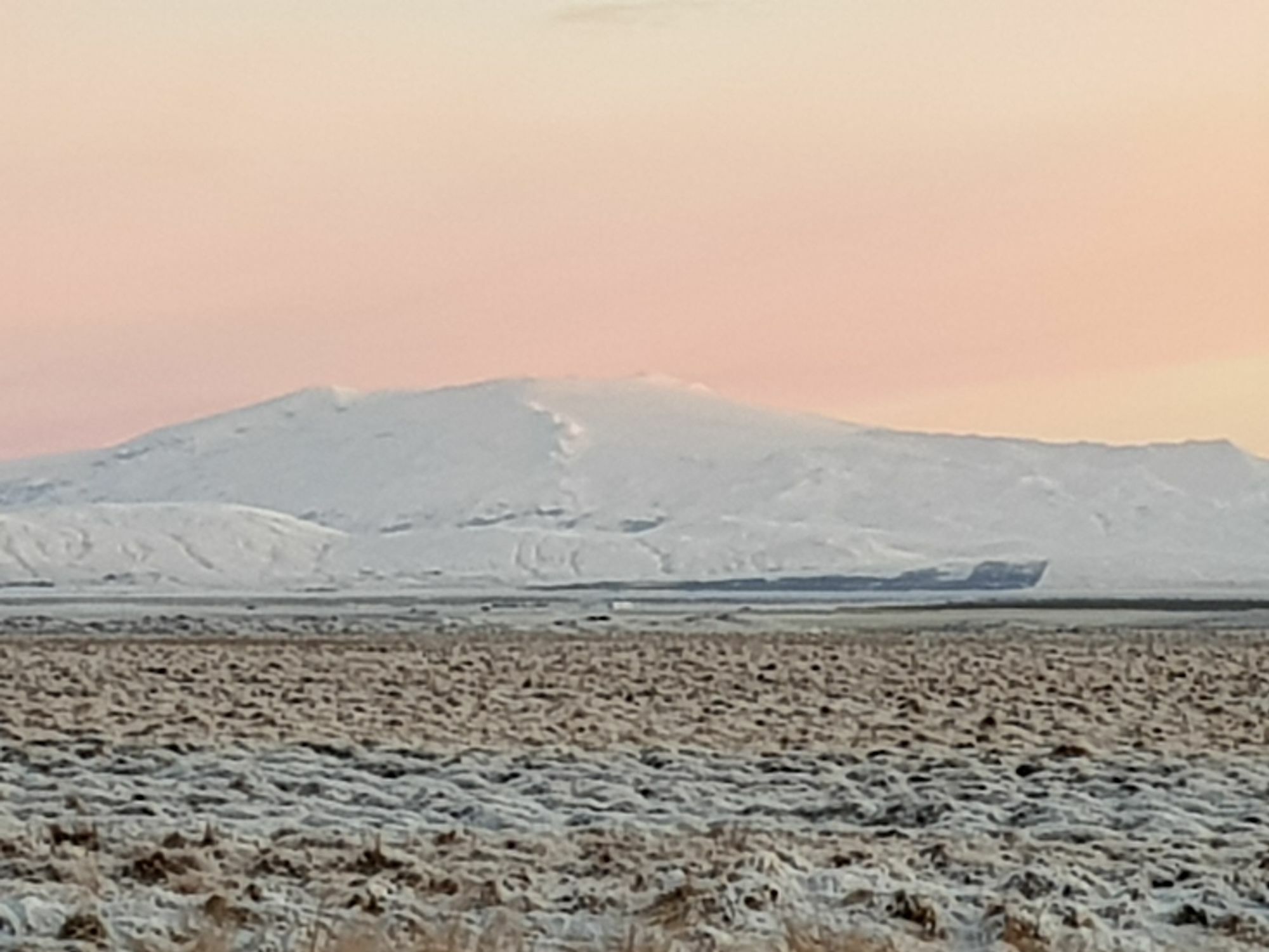 Hekla Cabin 1 Volcano And Glacier View Хелла Экстерьер фото